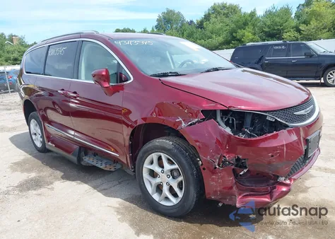 2017 Chrysler Pacifica Touring-L Plus from USA, damaged, VIN 2C4RC1EG1HR826982